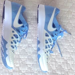 UNC Tar Heels 2017 Nike men’s shoes Jordan 9.5